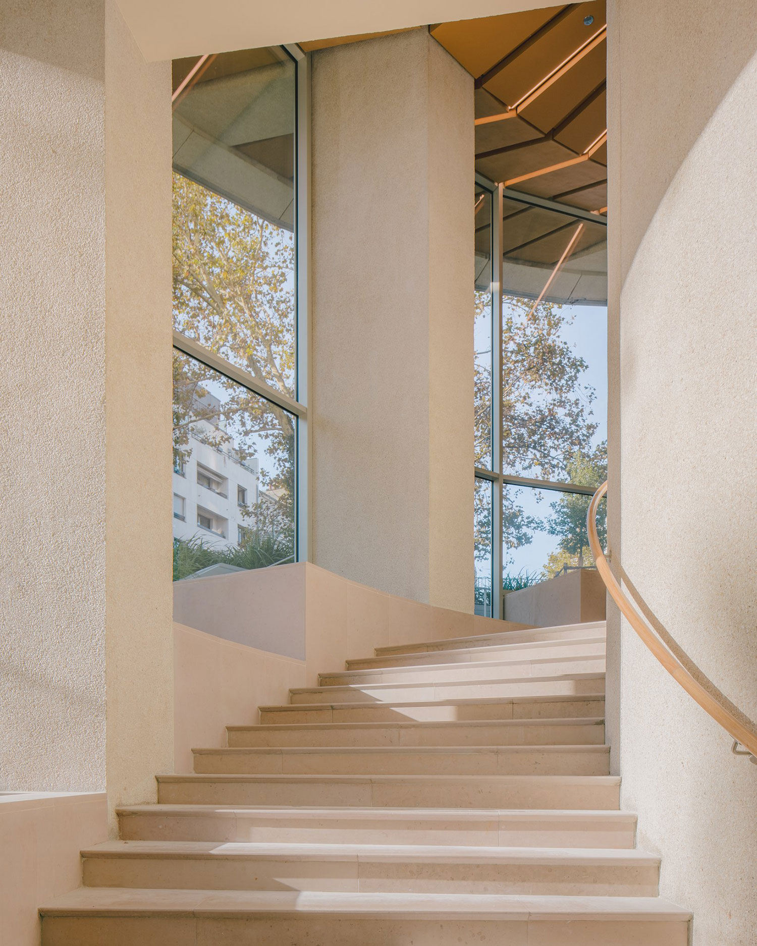 Racine Tower, Paris, France / Maud Caubet Architectes