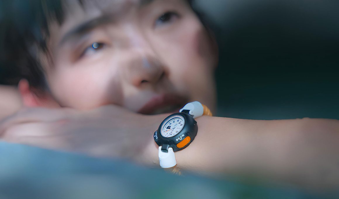 Casio Unveils Innovative Sauna Watch Featuring Waterproof Resin Case and Strap to Prevent Heat Accumulation