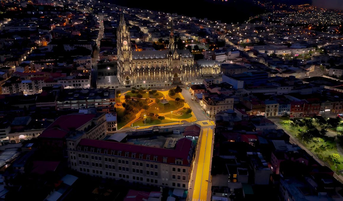 Felipe Escudero Paints Quito’s Historic Center With 1.6 Kilometer-Long Orange Pathway