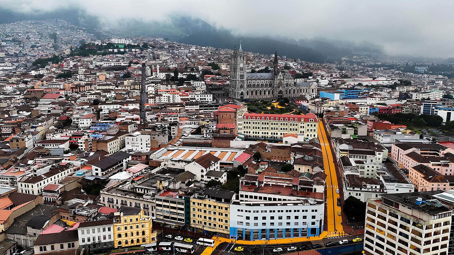 Felipe Escudero Paints Quito’s Historic Center With 1.6 Kilometer-Long Orange Pathway